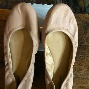 Lucky brand pink ballet slippers